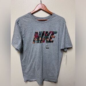 Men’s Nike Gray T Shirt With Floral Logo Size XL